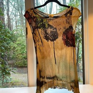 Anthropologie cap sleeve asymmetric tee.